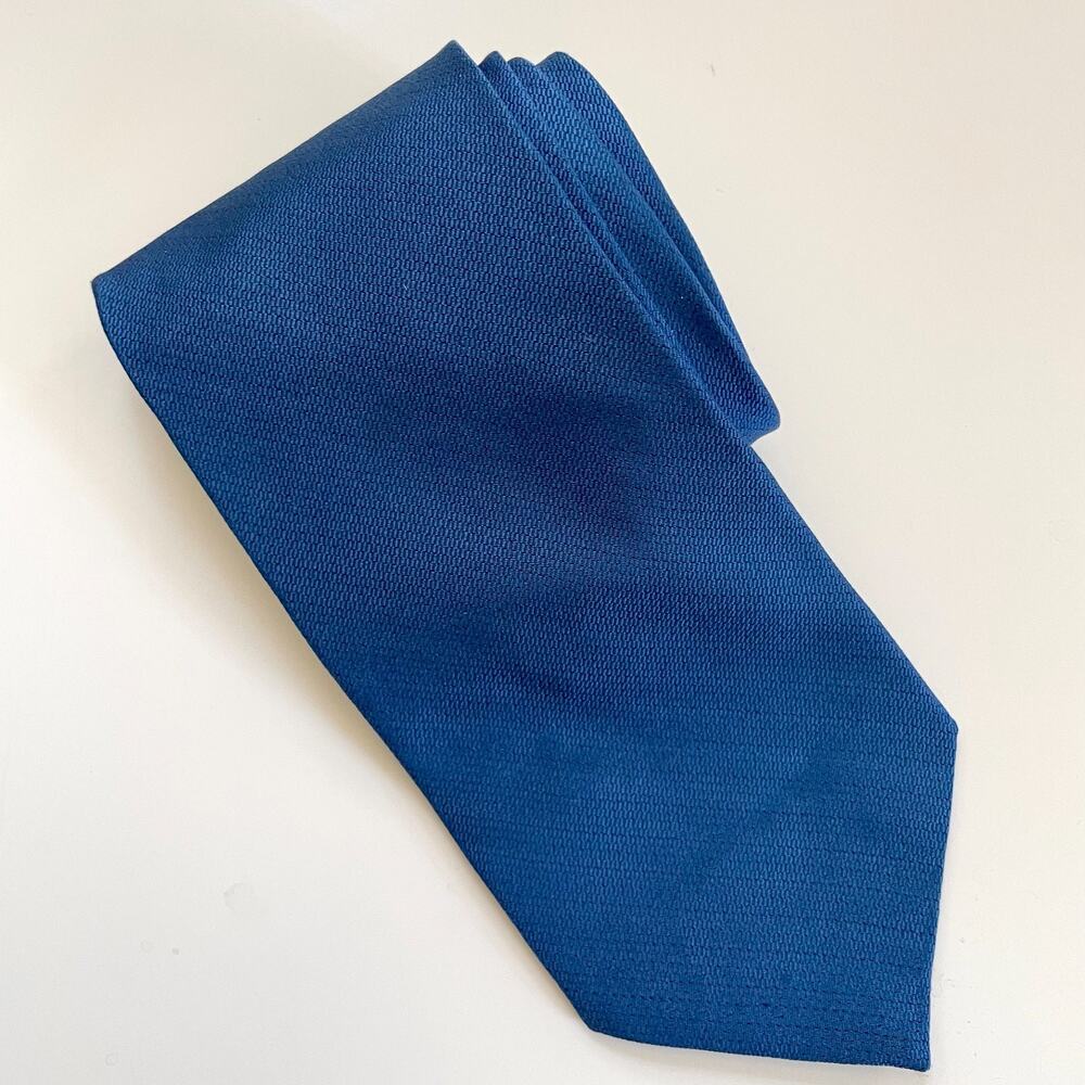 Vintage Bruno Piattelli 100%‎ Silk Neck Tie Blue Made in USA 4" x 57.5"